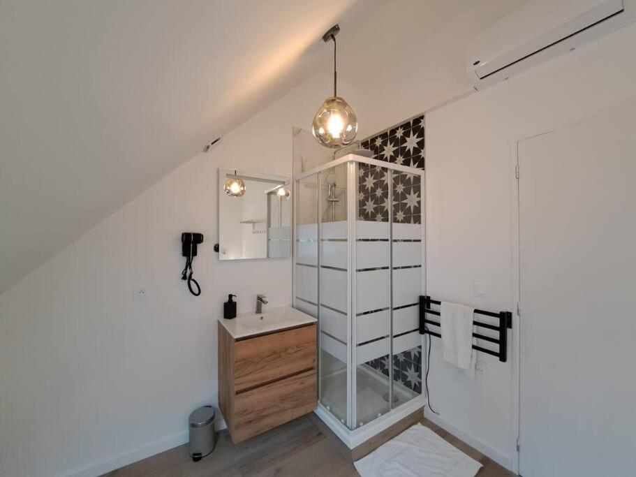 Mascate - Appartement Climatise En Hypercentre Remeš Exteriér fotografie
